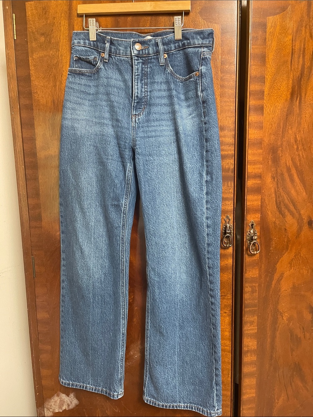LOFT Women's Straight Leg Jeans in Blue